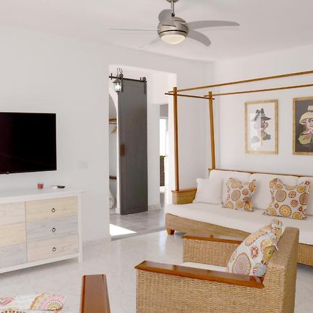 Villa Tranquilidad With Amazing Private Terrace And Heated Pool Charco del Palo Exterior foto
